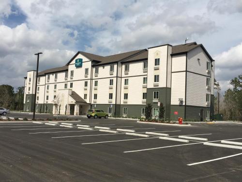 WoodSpring Suites Daytona Speedway